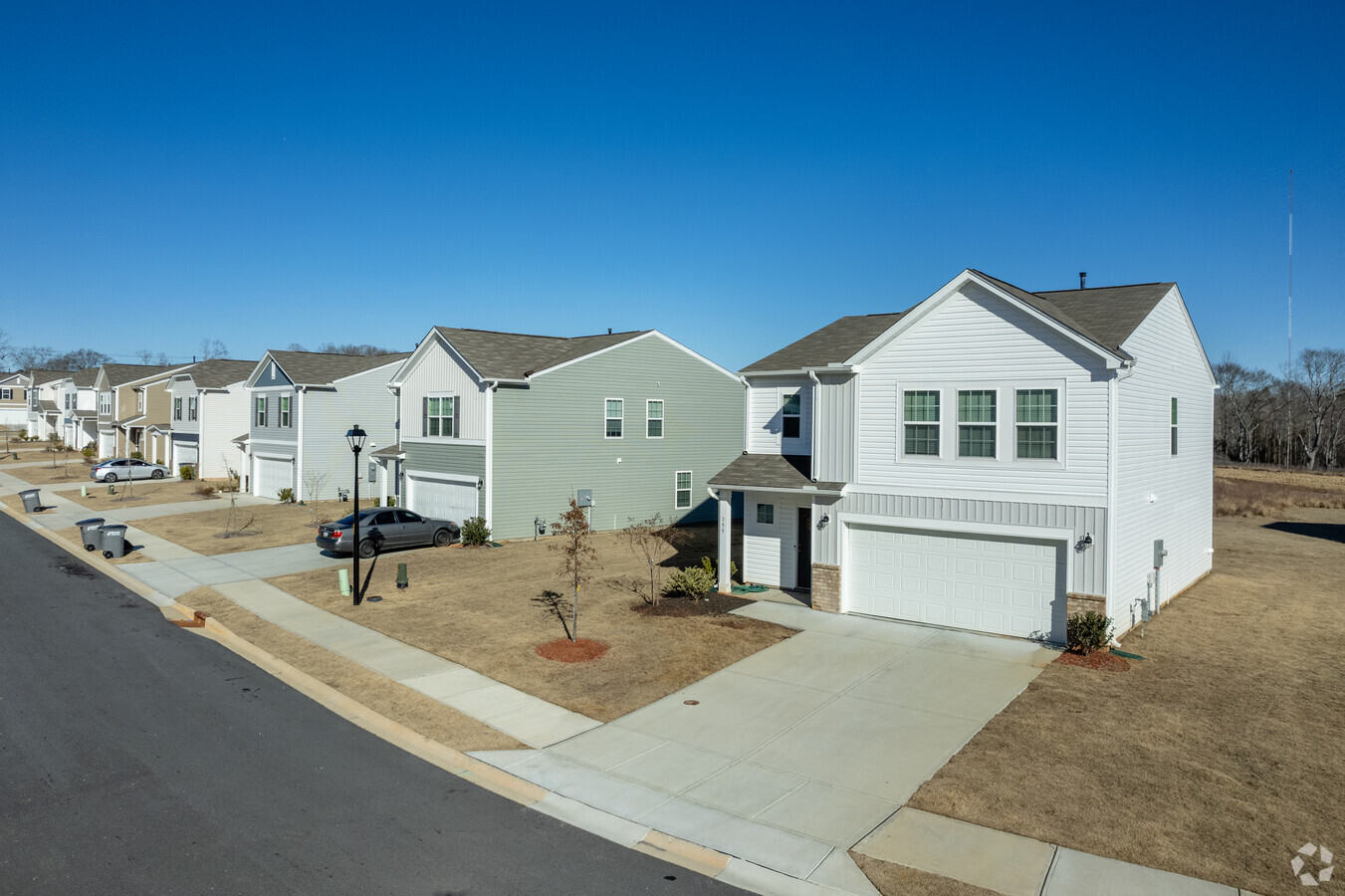 Lattitude 34 Greenville