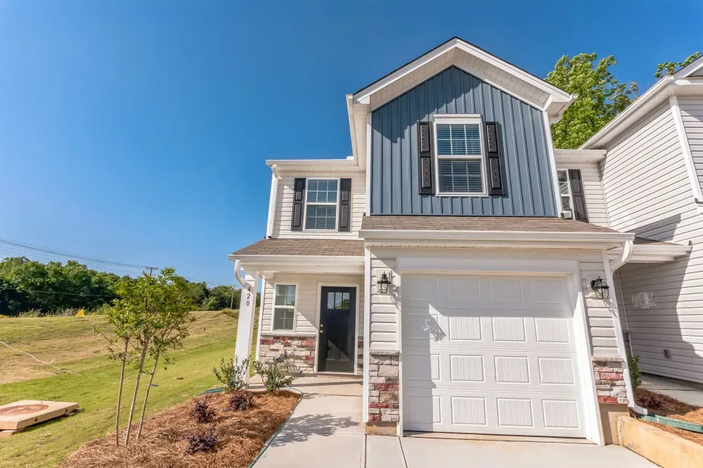 Lattitude 34 Dillard Creek